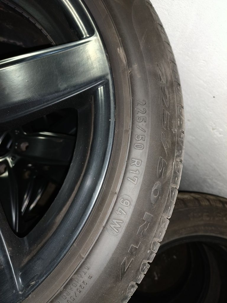 Pirelli cinturato p7 225/50 R17 runflat  BMW