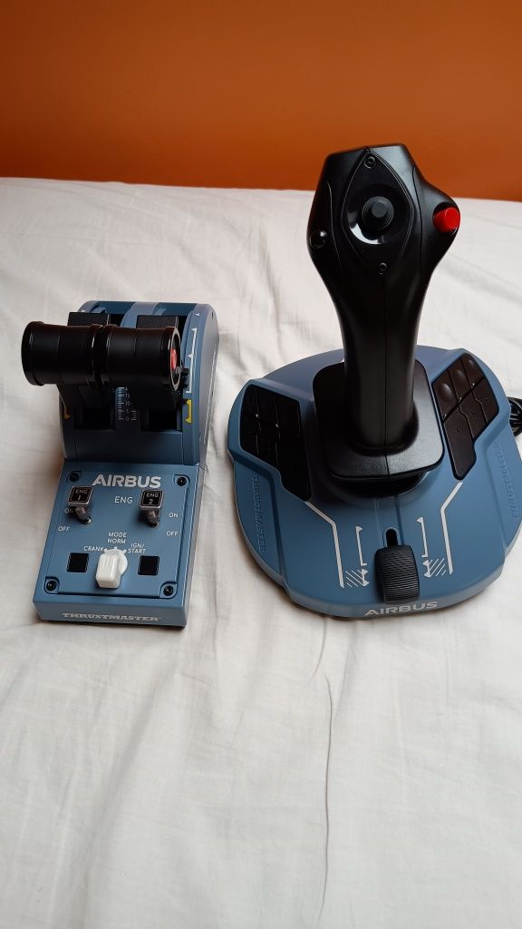 Joystick Thrustmaster TCA Officer Pack Airbus