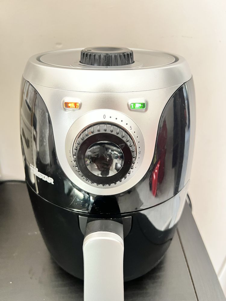 Airfryer Tristar como nova