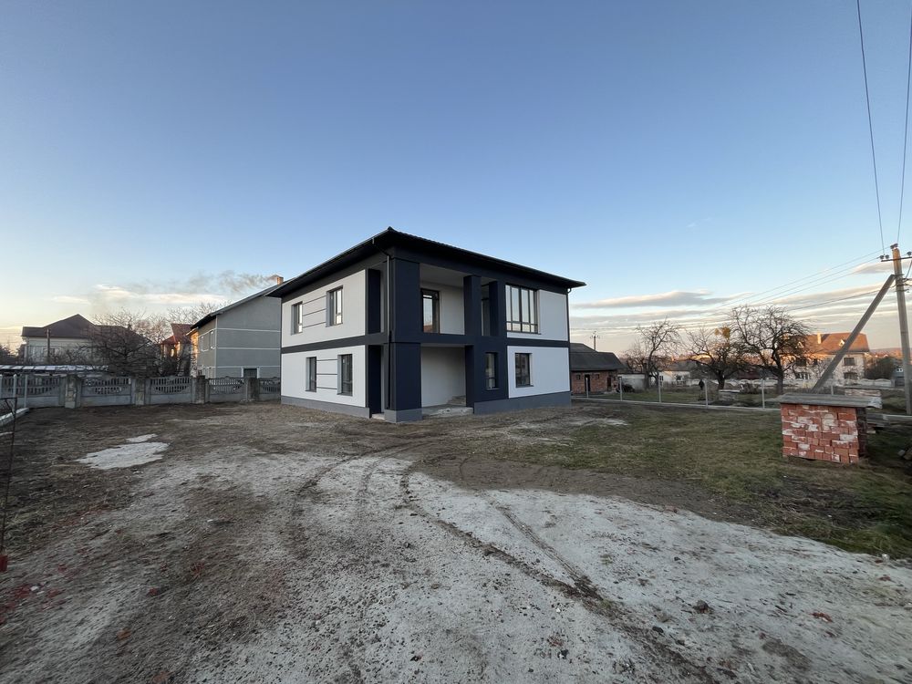 Продається будинок 210 м²,Сирець,Світло,Газ. Угринів. Івано-Франківськ