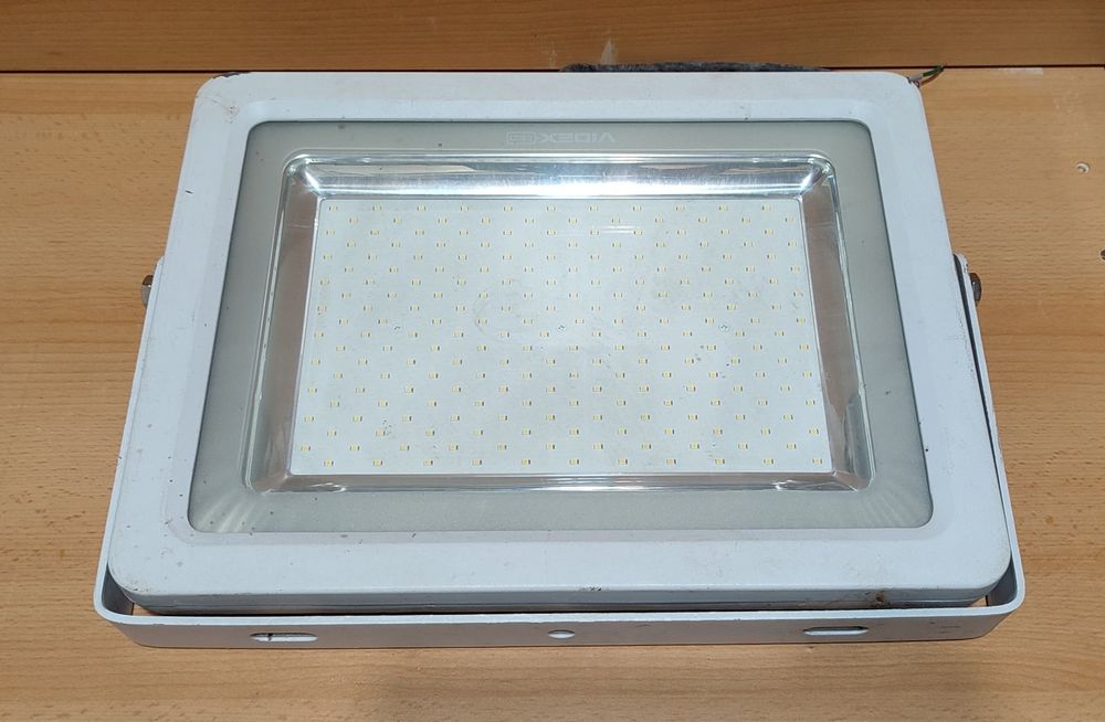 Прожектор LED VIDEX 150W