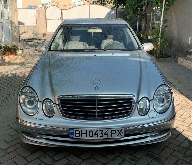 Mercedes Benz e klass w211 e270cdi