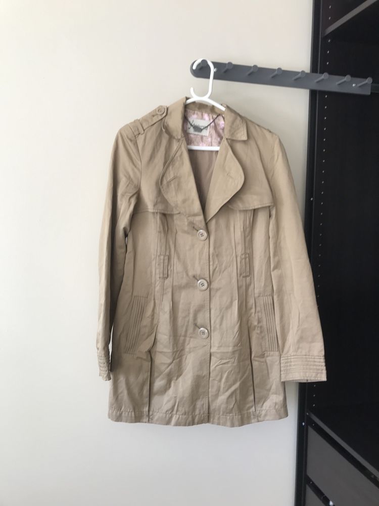 Gabardina trench coat impermeavel stradivarius