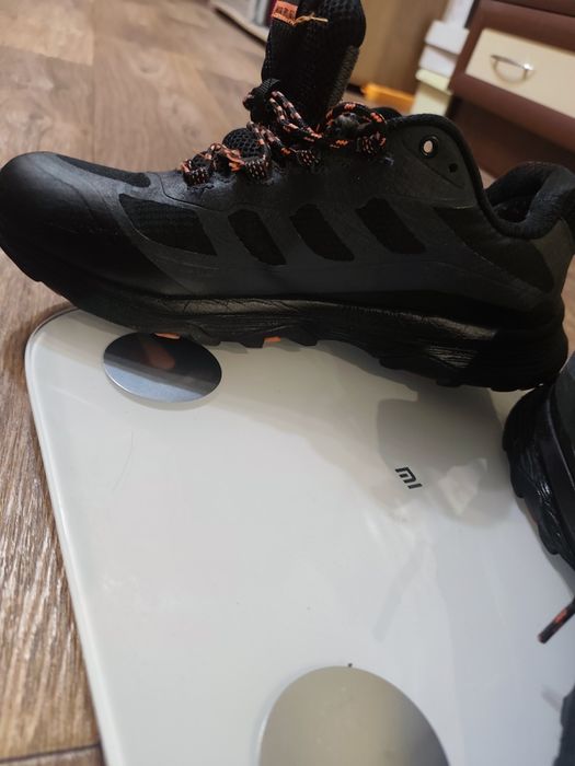 Чоловічі кросівки Merrell