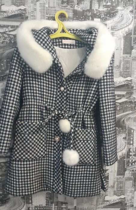 Пальто з натуральними хутром