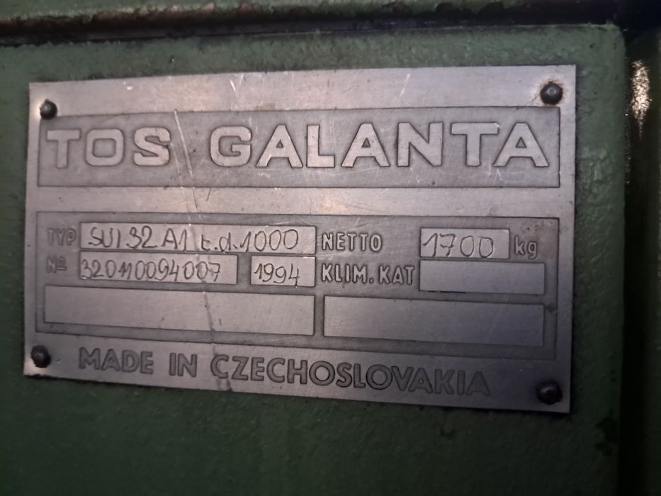 Tokarka TOS Galanta SUI 32 A