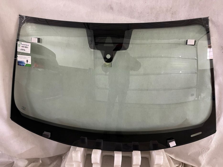 lamborghini urus szyba przednia hud sens kam 2018-