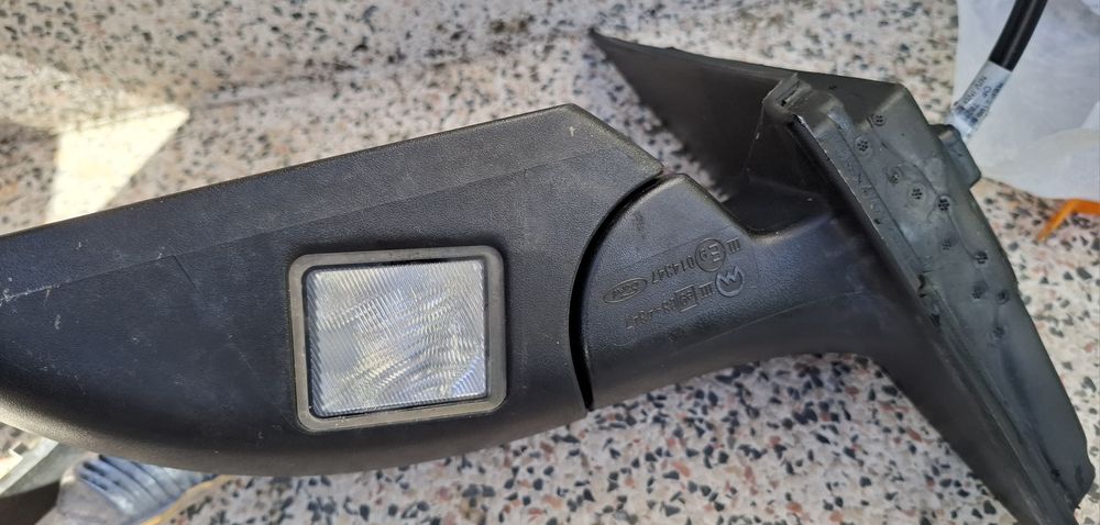 Espelho retrovisor Ford SMAX Ler descrição