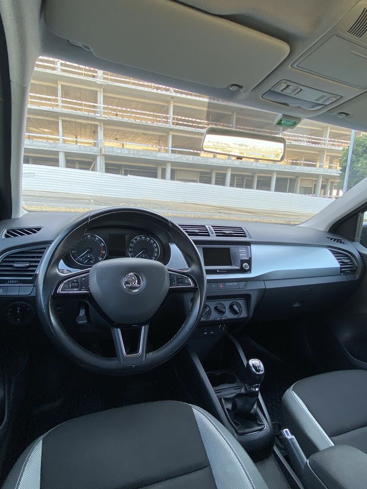 Skoda Fabia 1.2 TSI Ambition Impecável