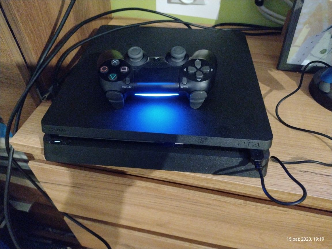 PlayStation 4 1 tera