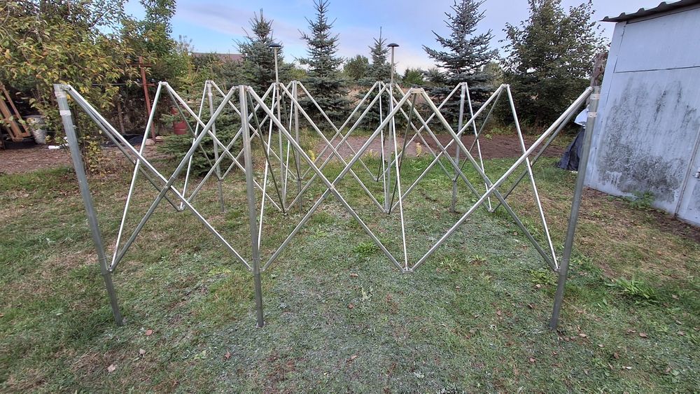 Sprzedam namiot handlowy ekspresowy 2,7 m x 4 m wraz  daszkiem