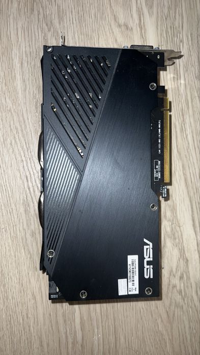 ASUS RTX 2060 12gb GDDR6