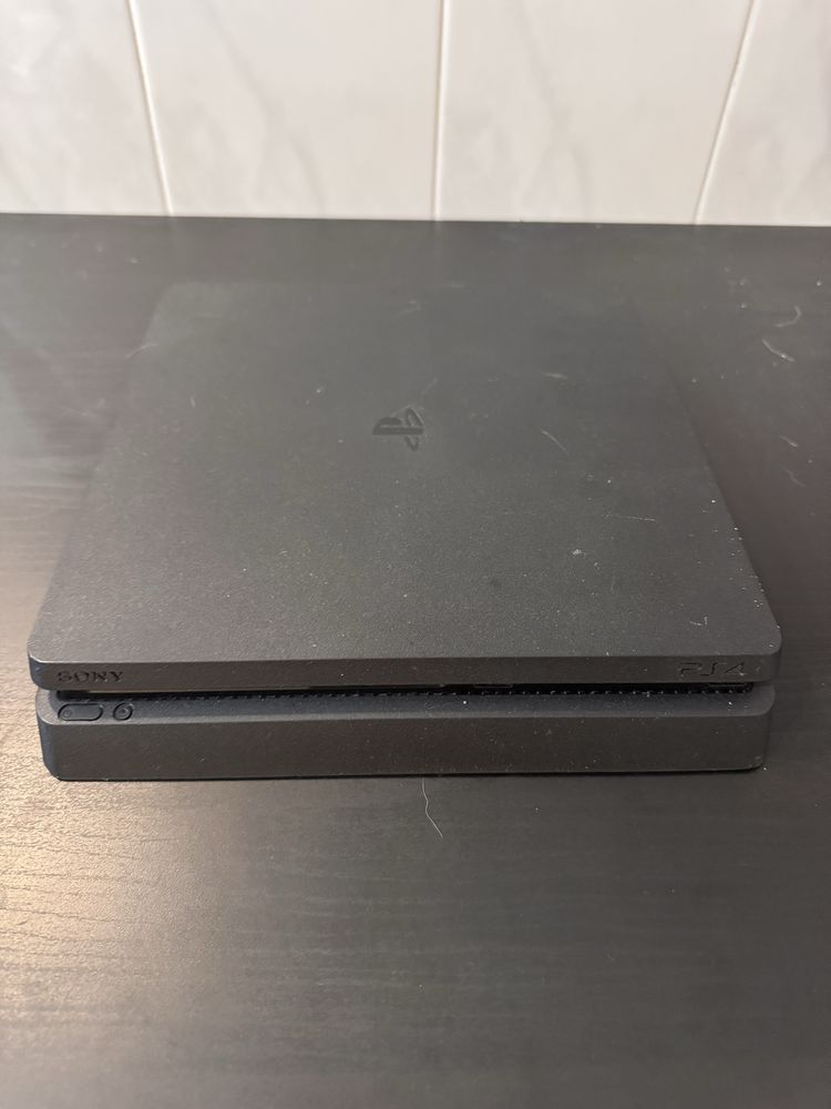 Playstation 4 c/comando