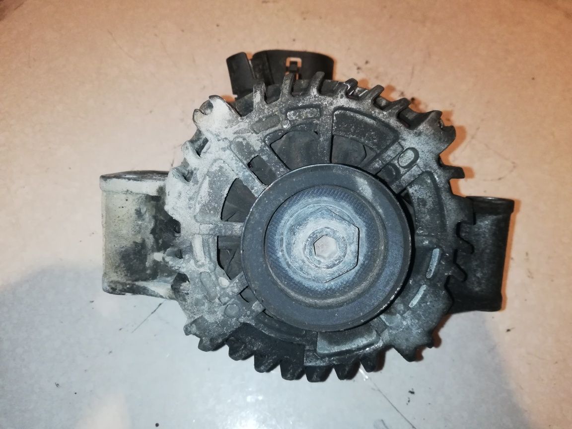 Alternator Ford Mondeo MK3 2.0TDCI 136km 03r oryginal