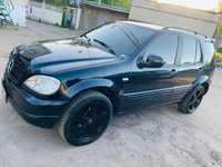 Mercedes-Benz W163 ML320