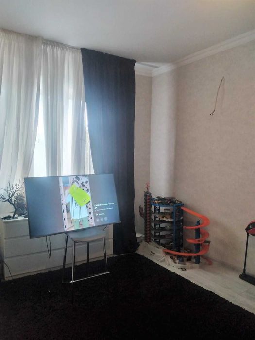 Продам 2 дома на 7 сотках земли на Таирова.