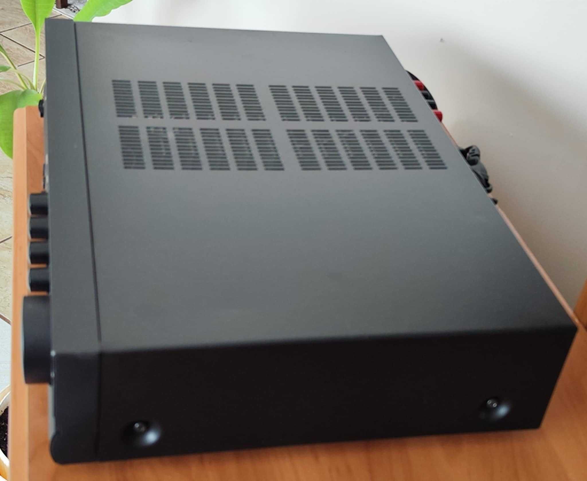 Wzmacniacz stereo Harman Kardon HK 610