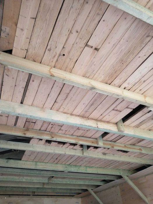 Deski z rozbiórki domu z 1952r