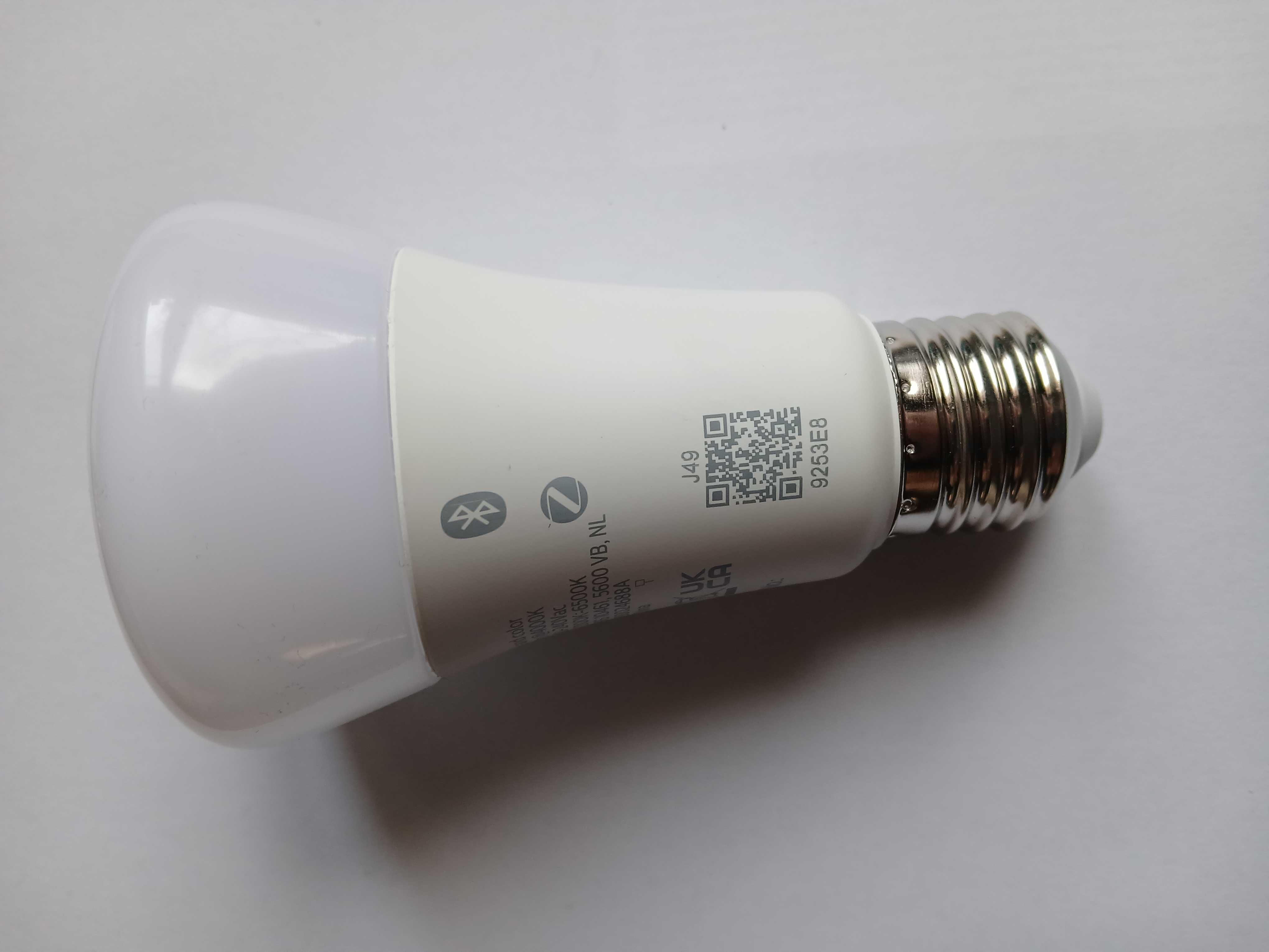 PHILIPS HUE White and Color A60 E27 - 1100*nowa 2 sztuki bez pudełka