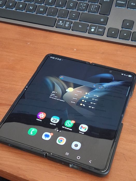 Samsung Z Fold 4 256Gb com garantia e peças novas