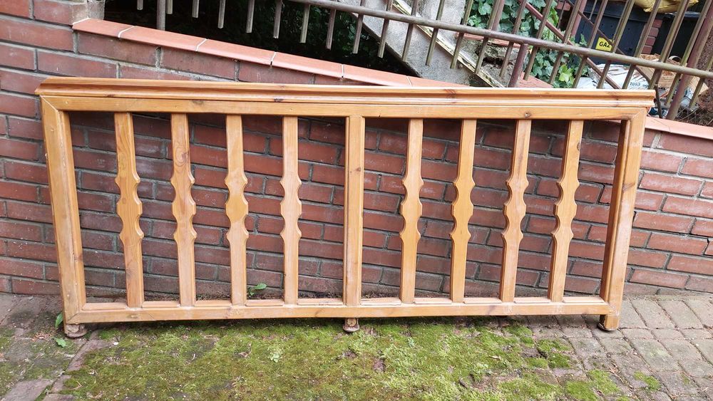 Barierki balustrady metalowo - drewniane