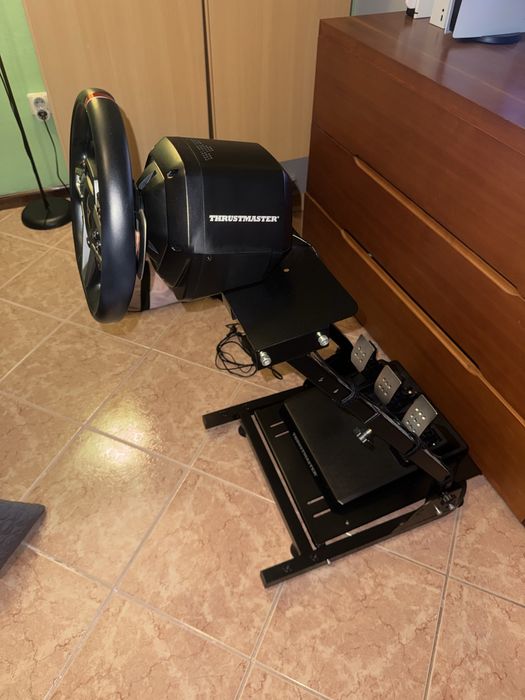 Volante Thrustmaster T248 + Suporte Vevor