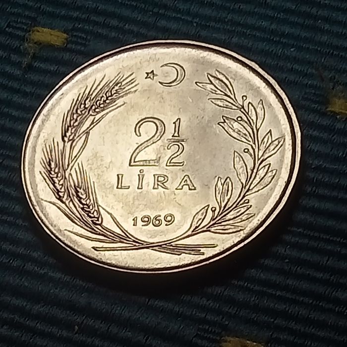 moeda Turquia 2 liras e 1/2 1969