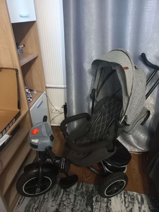 Дитячий велосипед з батьківською ручкою