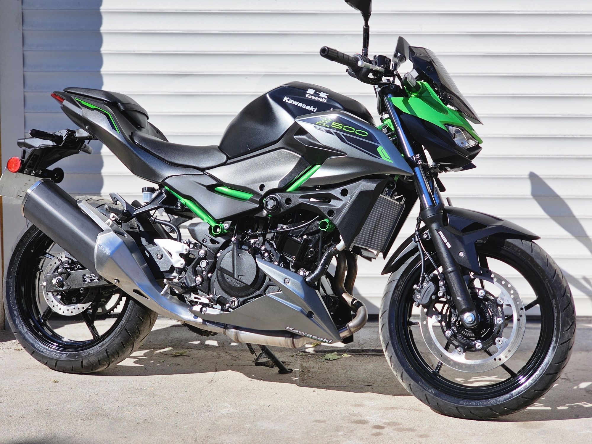 Kawasaki Z500  przebieg 2tys km 2024 rok nowy model