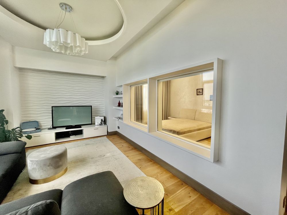 Стильная 3-спальневая квартира в Аркадии, 120 м2 Прямая панорама Моря!