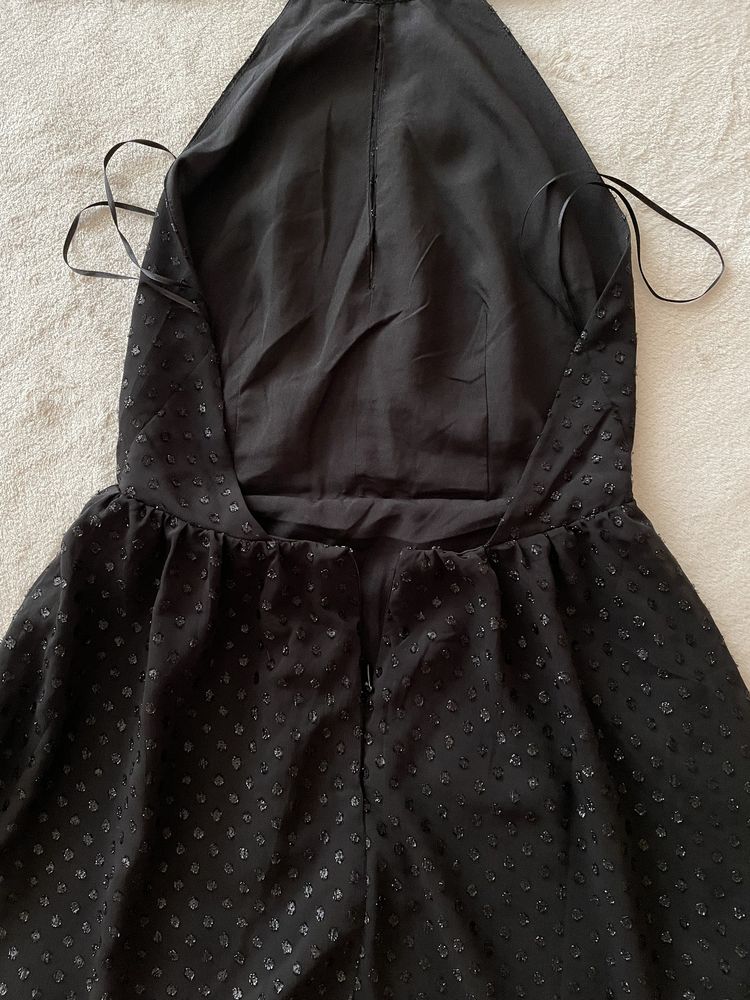 сукня із відкритою спиною H&M