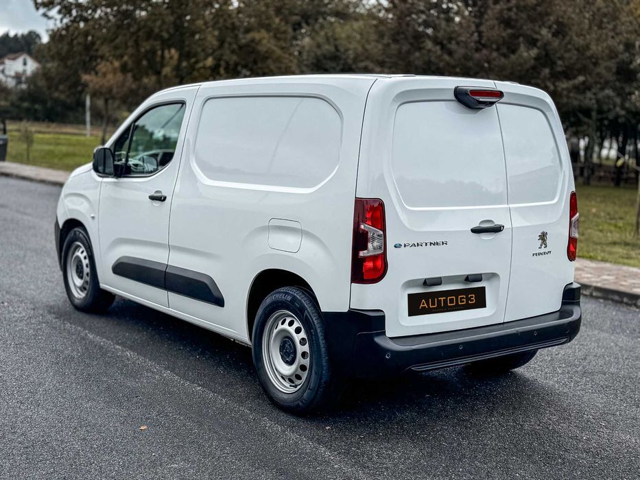 Peugeot E-Partner 50kWh Full Extras - 2022