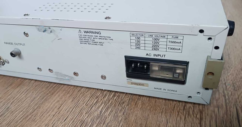 Generator AM/FM stereo Jung Jin SG-1501