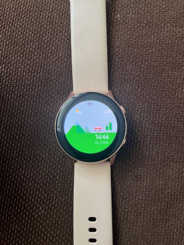 Жіночий смарт годинник samsung galaxy watch active