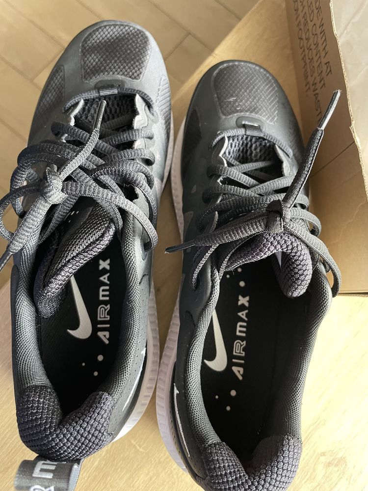 Nike Air Max Genome 41 nowe 97