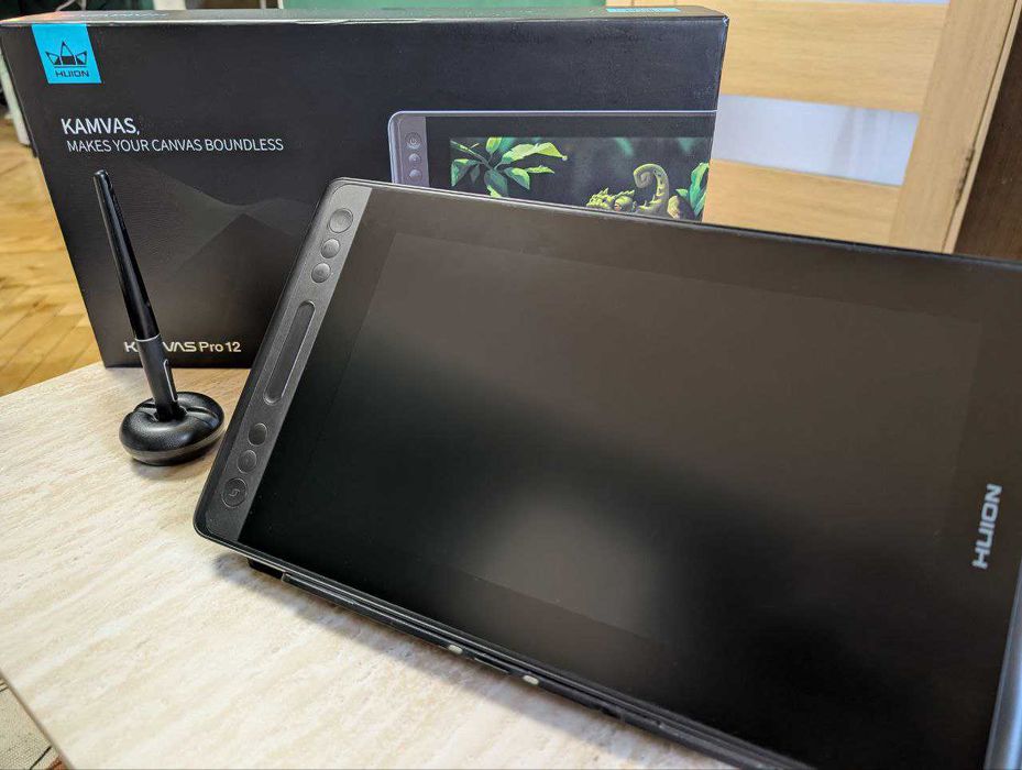 Графічний планшет / монітор HUION KAMVAS 12 Pro