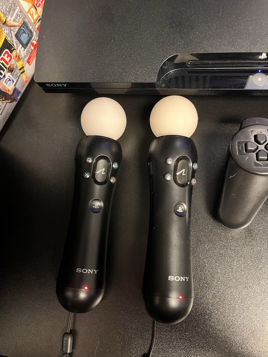 Playstation 3 + bogaty zestaw move