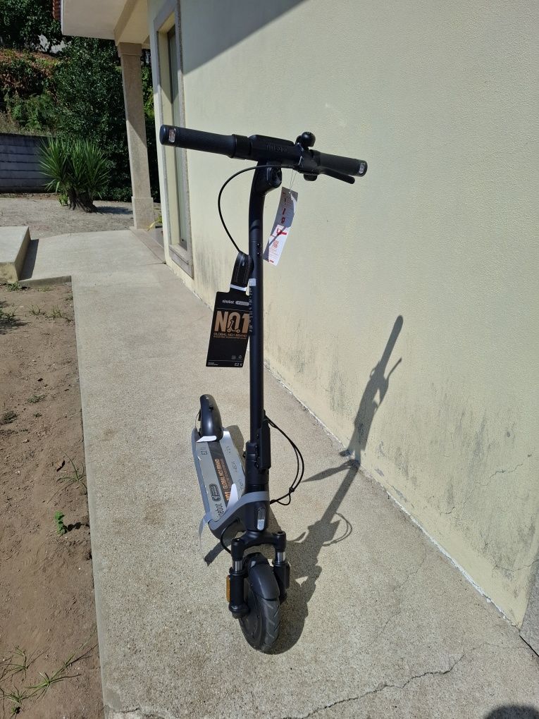 Trotinet Ninebot E2 Segway