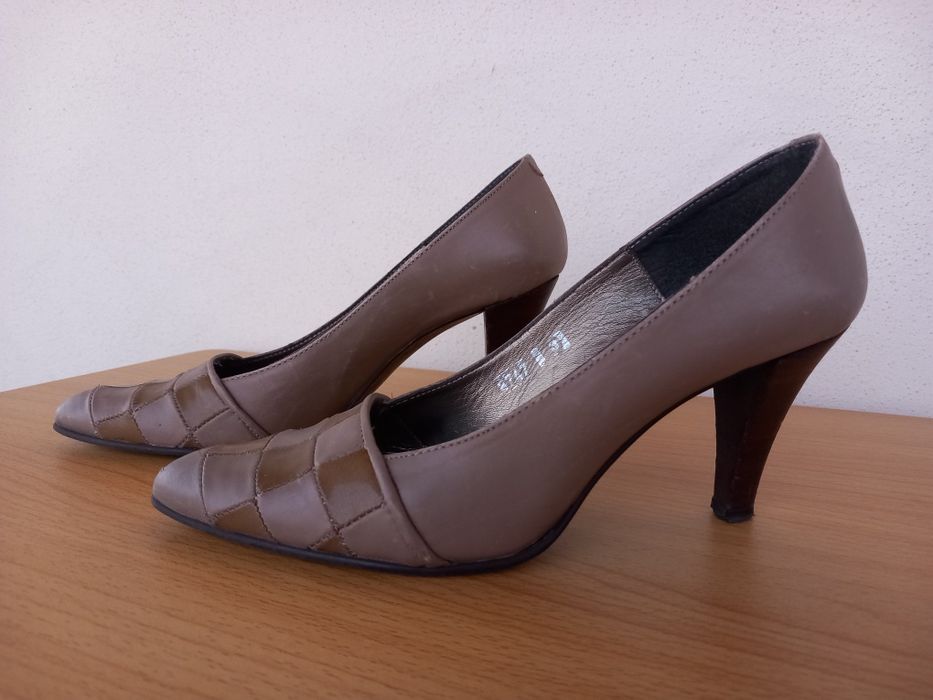 Sapatos salto alto, Charles, tam 36