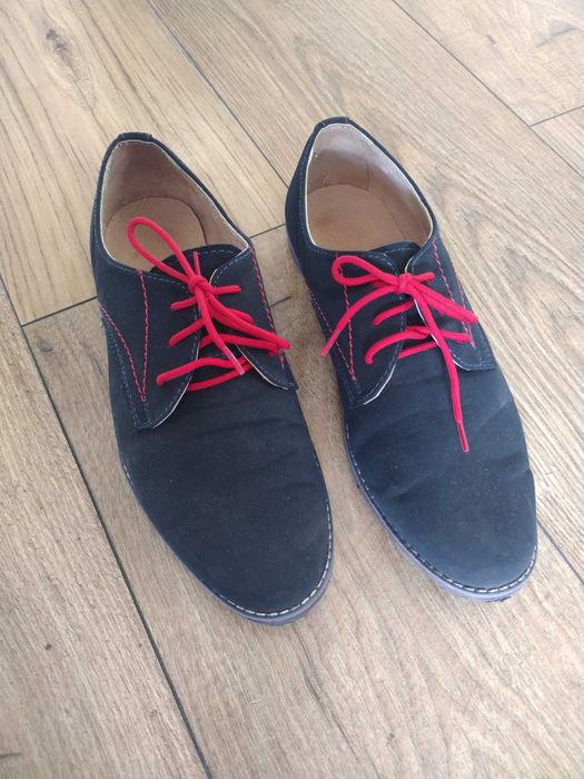 Buty eleganckie do garnituru dla chłopca 37