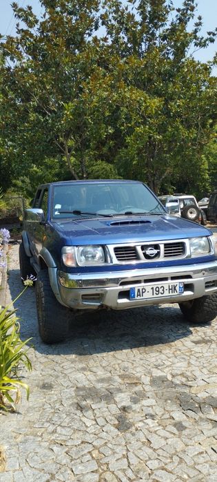Nissan Navara D22 2.5 TD peças