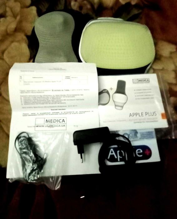 Массажная подушка с подогревом