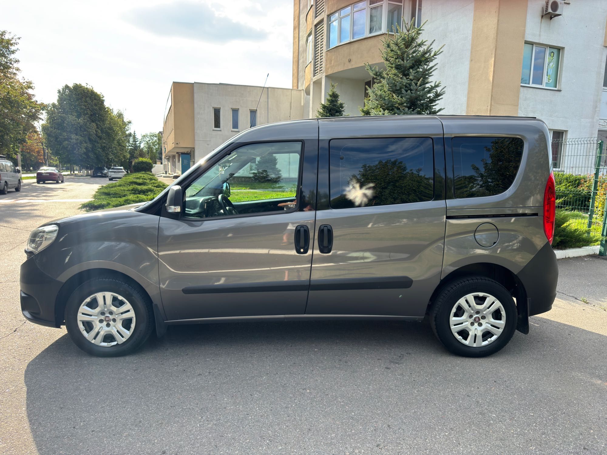 Fiat Doblo 1.3 tdi, пассажир