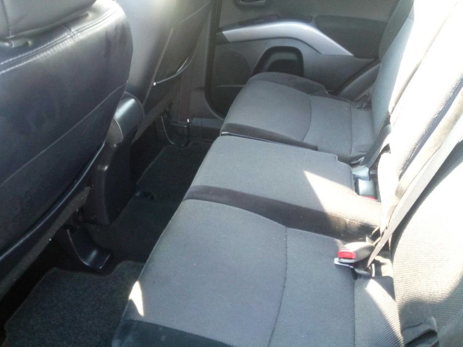 Śliczny Outlander Polift klima elektryka sprowadzony