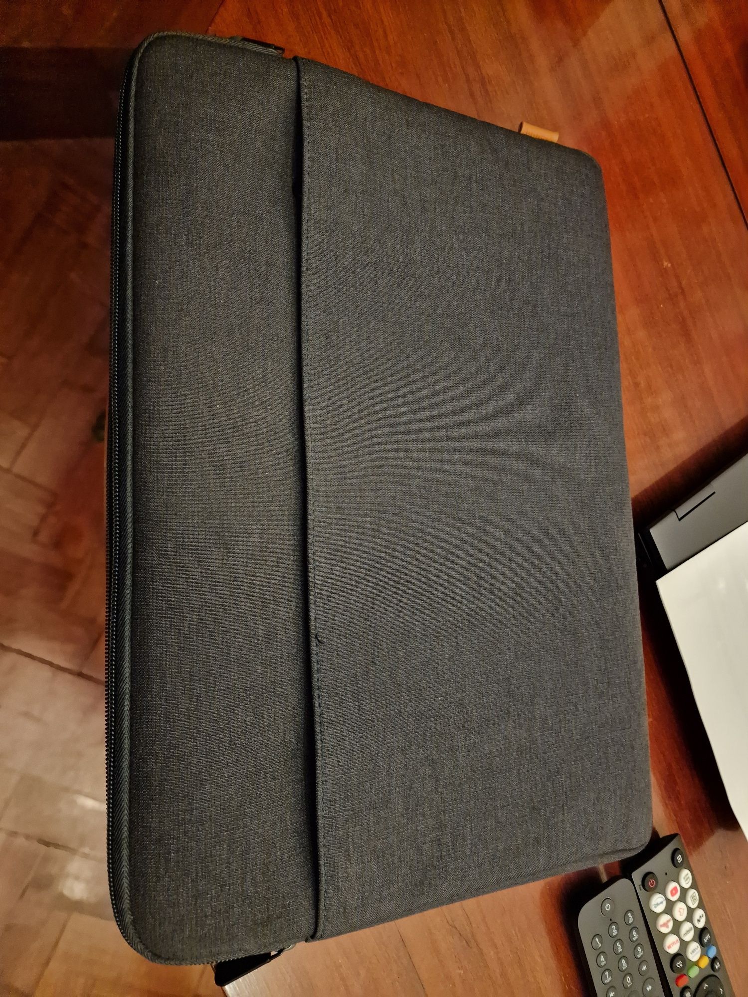 Portátil HP OMEN 15-EN1001NP