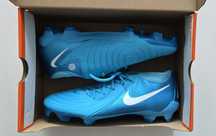 Buty piłkarskie Nike Phantom II Luna Academy FG/MG nowe 42,5 cm
