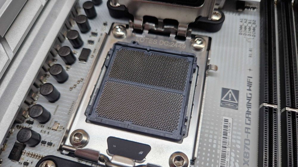 Płyta główna ASUS ROG STRIX X870-A GAMING WIFI box gwarancja nr. N2346