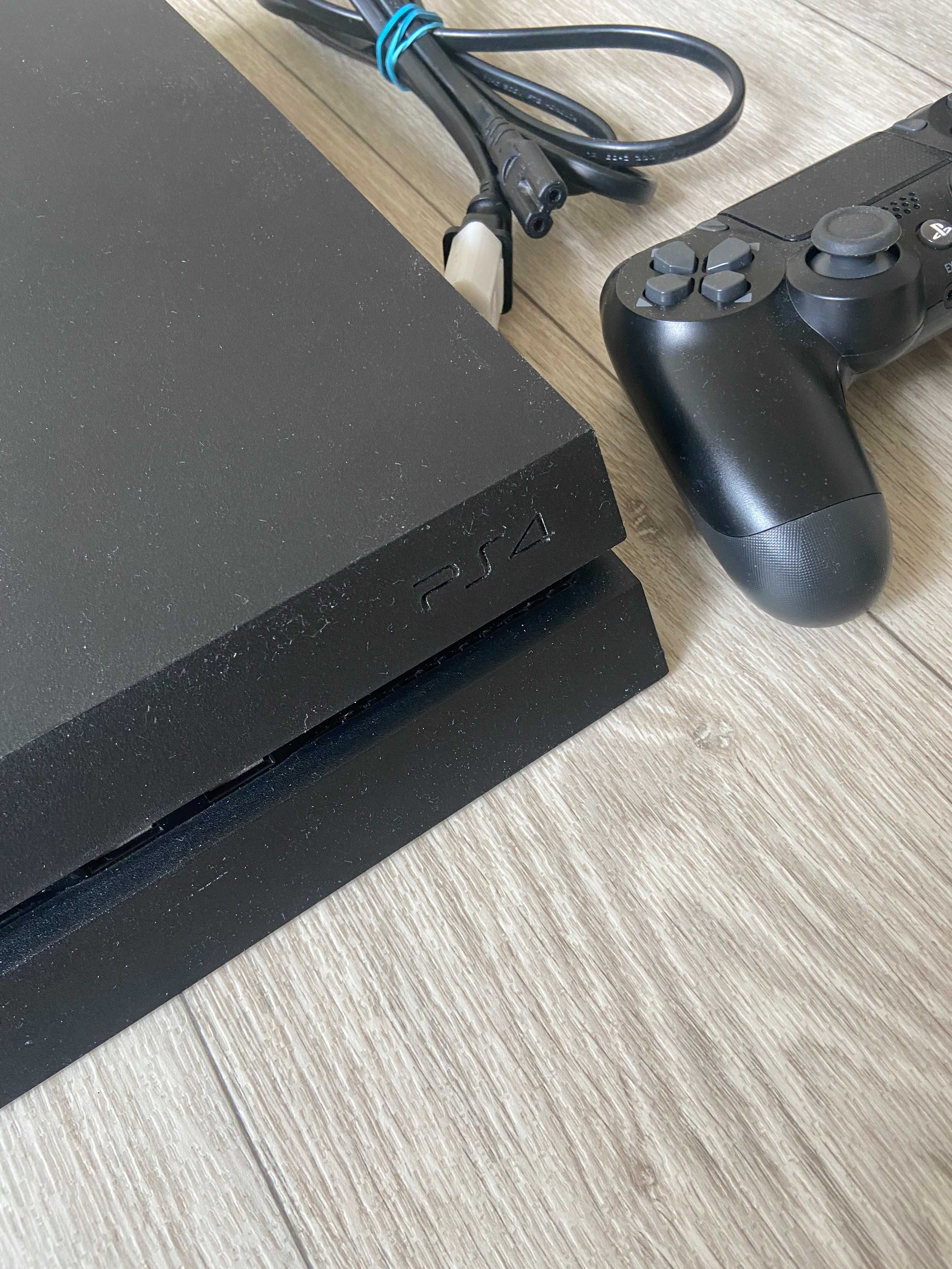 PlayStation 4 в ідеалі на пломбах!