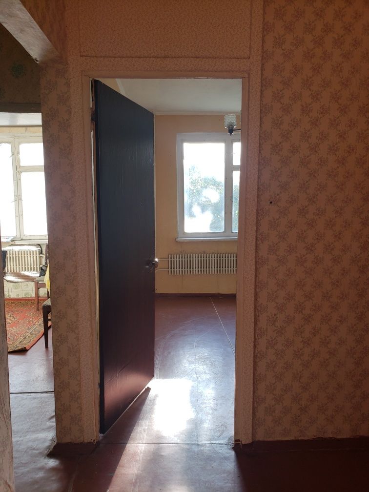 Сдам 2 комнатная квартира Залютино. Оплата 3000 грн.