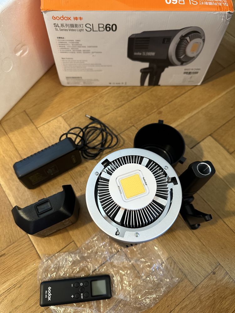 Lampa światła ciągłego Godox Quadralite SLB-60W Studyjna SLB60 SL60W